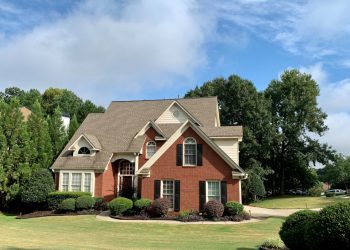 Weighing the Advantages and Disadvantages of Refinancing Your Mortgage