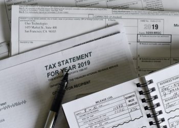 Maximizing Your Tax Refund: 8 Tips to Help You Save Money on Taxes