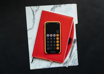 7 Smart Strategies for Paying Off Credit Card Debt and Improving Your Credit Score