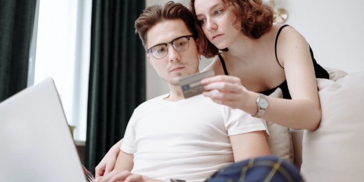 How To Find The Best Credit Card For Your Needs