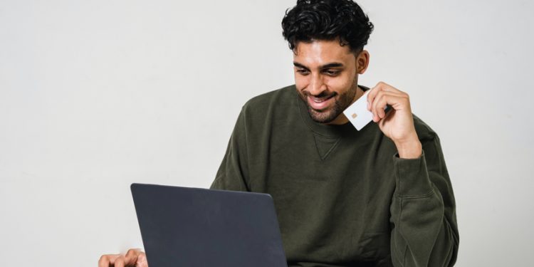 How To Save Money On Credit Cards
