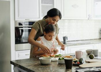 Ways To Save Money At HomeWays To Save Money At Home