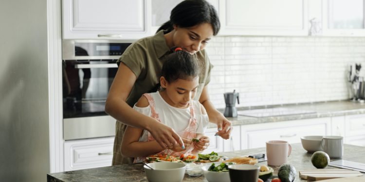 Ways To Save Money At HomeWays To Save Money At Home