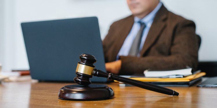 How Financial Assistance Can Help You Pay Legal Fees