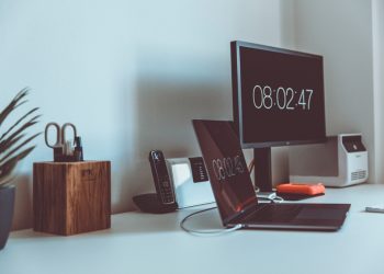 How to manage your money as a freelancer