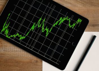 How To Maximize Long Term Returns Through Value Stock Investing
