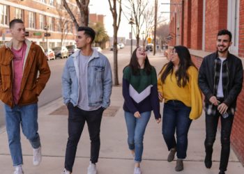 How To Teach Your Teen About Financial Responsibility