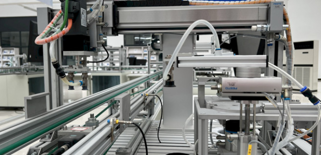 Exploring The Benefits And Risks Of Investing In Robotic Automation Stocks