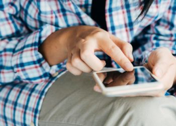 Using Mobile Apps And Games To Teach Financial Literacy